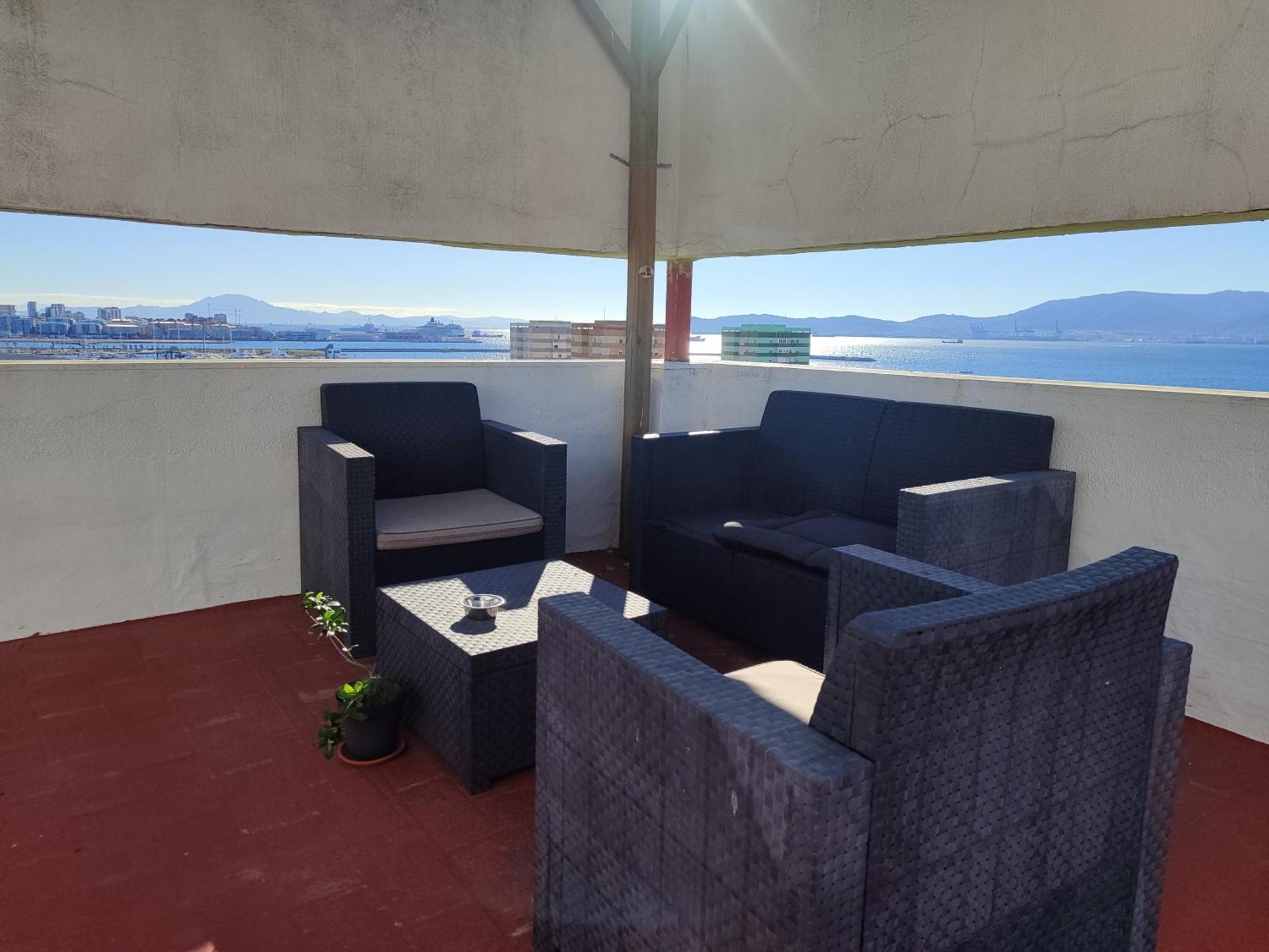 Ferienwohnung Fabulous Penthouse La Línea de la Concepción Exterior foto